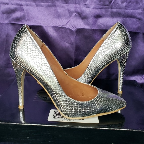 Colin Stuart Shoes - Colin Stuart silver snake skin texture 4" heels